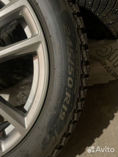 Pirelli Ice Zero 2 245/50 R19