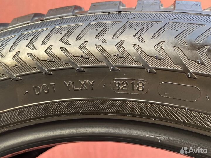 Nokian Tyres Hakkapeliitta 8 SUV 225/55 R19 103T