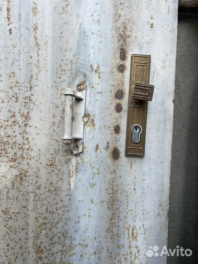 Дверь металлическая