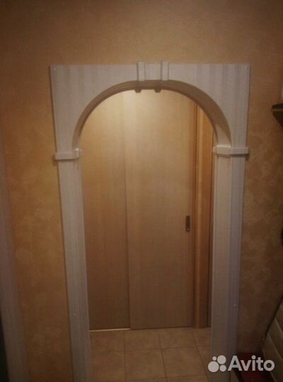 Установка межкомнатных дверей и арок