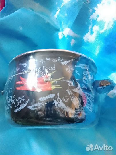 Новый набор кастрюль 3 л и 4 л