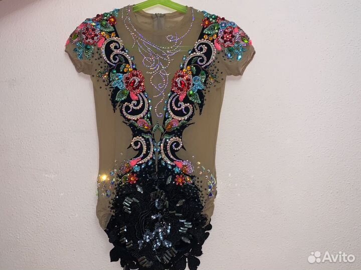 Купальник для художественной гимнастики