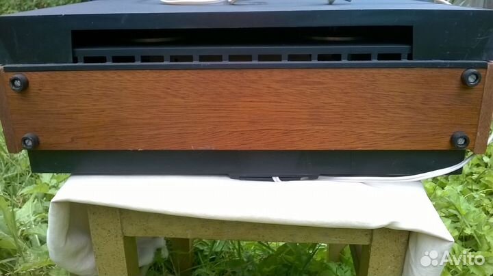 Катушечный магнитофон СССР маяк-205 рабочий