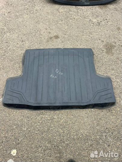 Коврик багажника задний Chevrolet Aveo седан 1