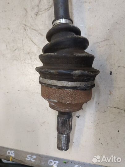 Полуось правая передняя Citroen DS4