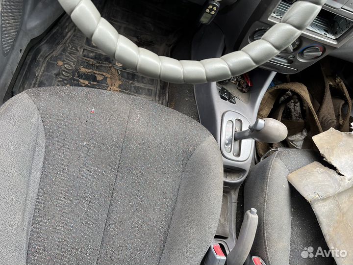 Hyundai accent на разбор