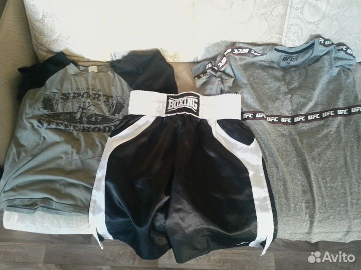 Боксерские шорты, 2 футболки