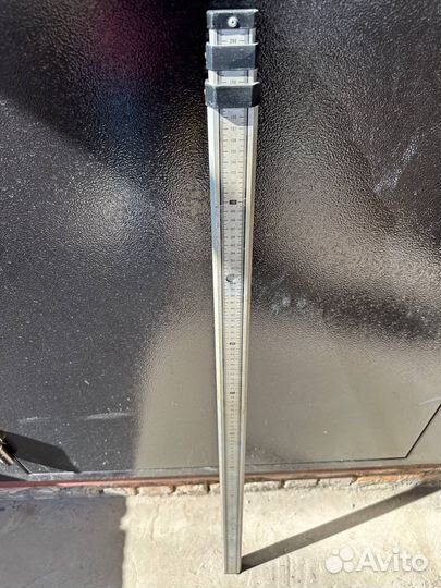 Рейка для нивелира