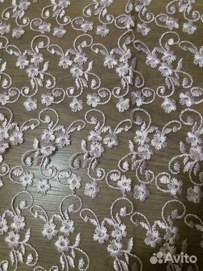 Гипюр, кружево остаток