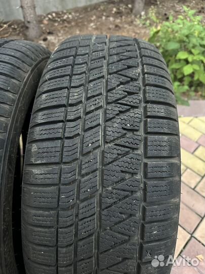 Kumho WinterCraft WS71 235/50 R20 104V