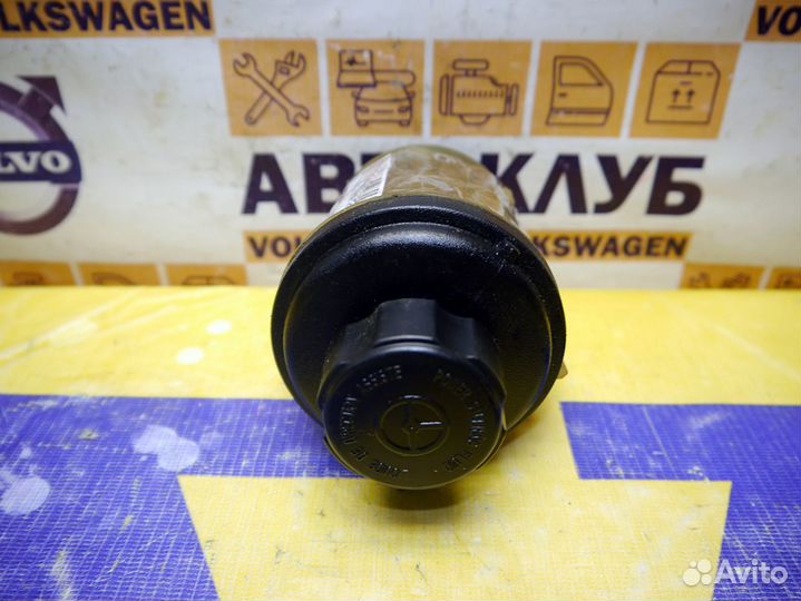 Бачок гидроусилителя руля XC90 XC60 V60-2 S80-2