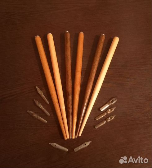 Держатели для перьев и перья: набор для творчества