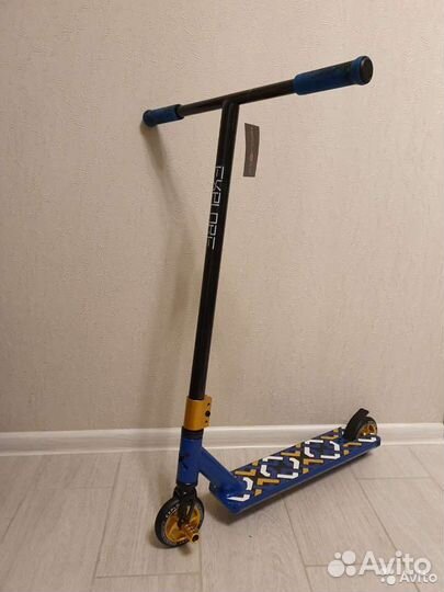 Трюковой самокат