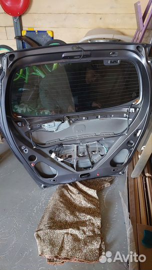 Пятая дверь honda freed