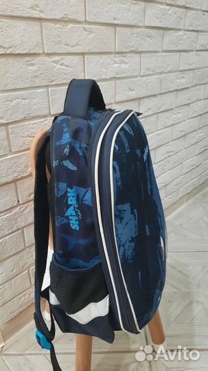 Школьный рюкзак