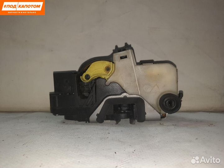 Замок двери задней левой Chevrolet Cruze 13579555