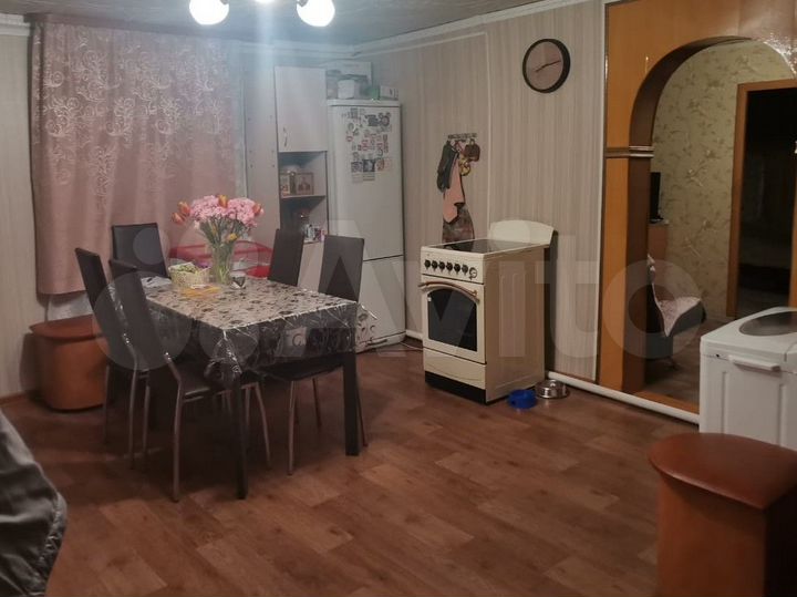 Дом 52,7 м² на участке 10 сот.