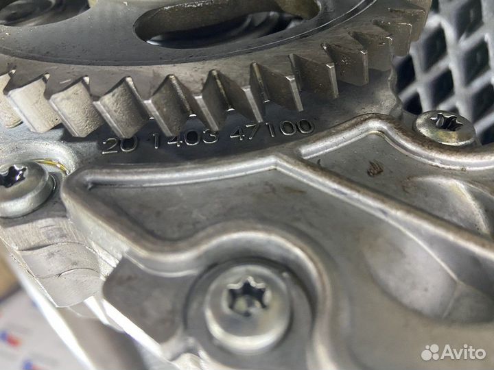 Насос масляный OM 471 Mercedes-Benz Actros