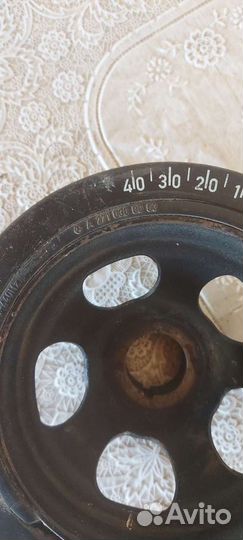 Шкив коленвала на Mercedes W203