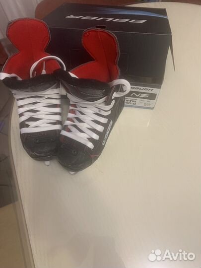 Коньки хоккейные детские 28 размер