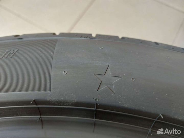 Pirelli P Zero 315/35 R22 111Y