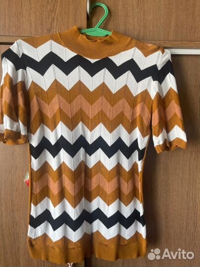 Футболка женская