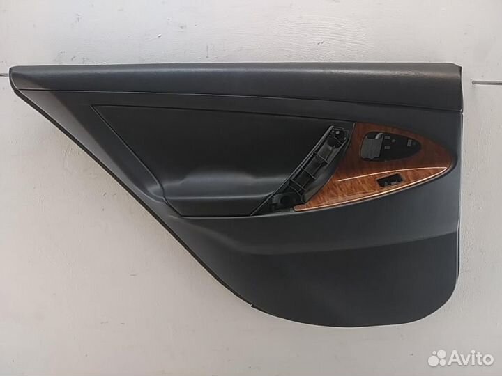 Обшивка двери задней левой Toyota Camry
