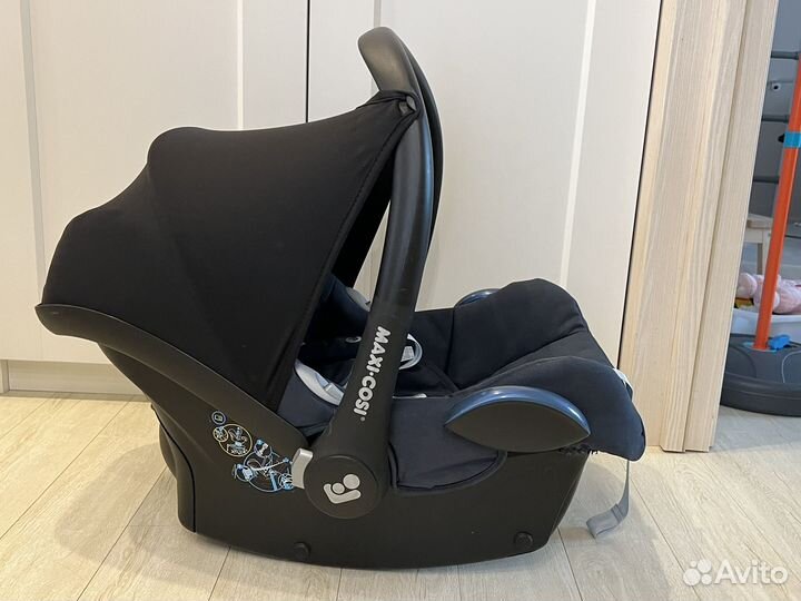 Автолюлька maxi cosi cabriofix oт 0+