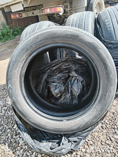 Yokohama BluEarth-A 205/55 R16