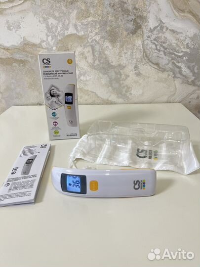 Термометр бесконтактный электронный CS-88