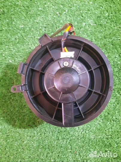 Моторчик печки Nissan Qashqai 2010