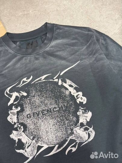Футболка Givecnhy Новинка 2025