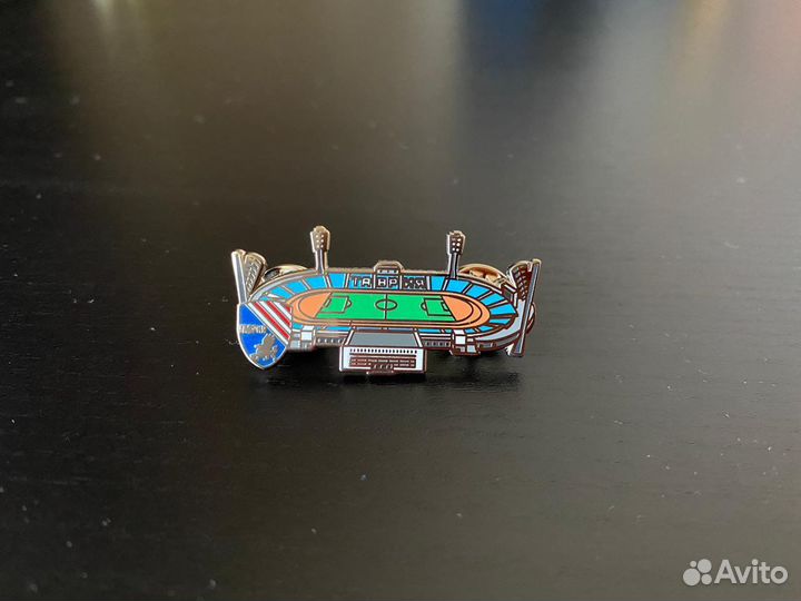 Знак/значок Стадион «Локомотив» / «Таврия» (Симфер