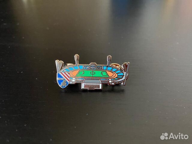 Знак/значок Стадион «Локомотив» / «Таврия» (Симфер