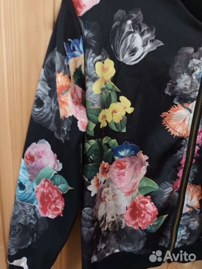 Бомбер женский