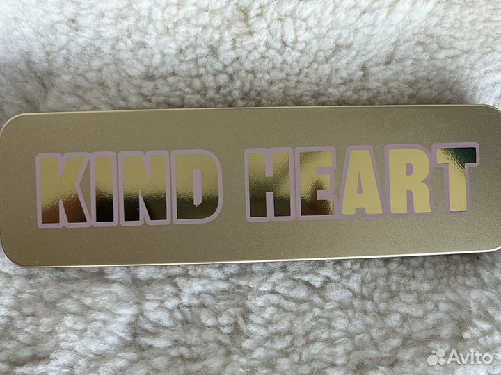 Revolution Makeup Kind Heart палетка