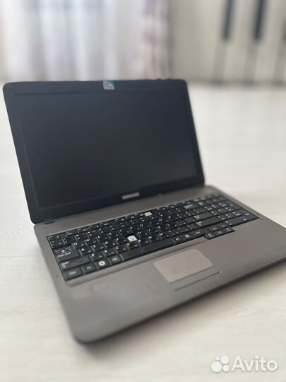 Ноутбук samsung