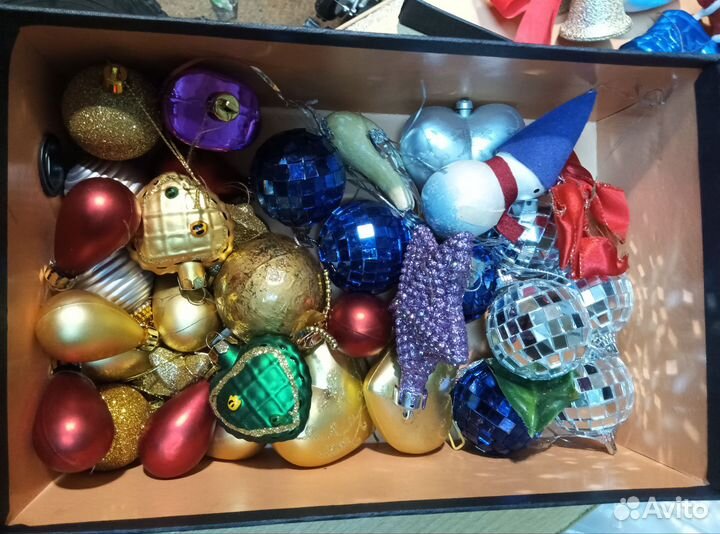 Елочные игрушки