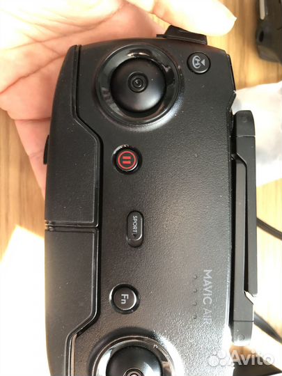 Дрон DJI mavic AIR