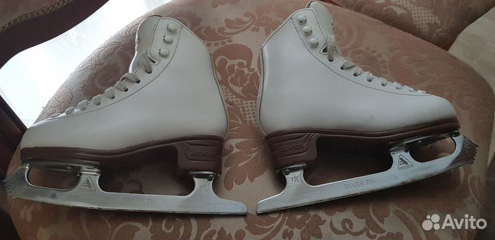 Фигурные коньки Jackson artiste