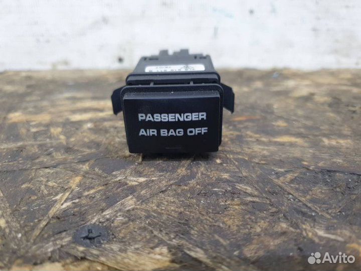 Кнопка аварийки SRS заноса Porsche Cayenne 957