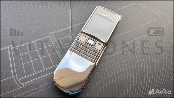 Nokia 8800 Sirocco White - кусочек серебра в руках