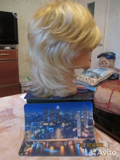 Парик из канеколона revlon, р.57-59, блондин