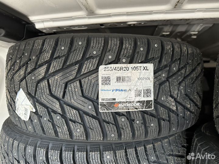 Hankook Winter I'Pike RS2 W429 255/45 R20 105T