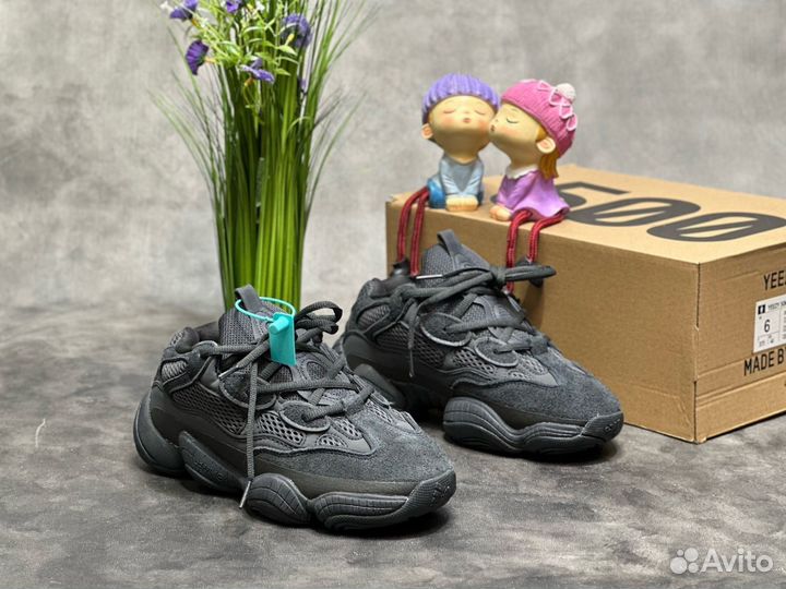 Кроссовки женские Adidas yeezy 500