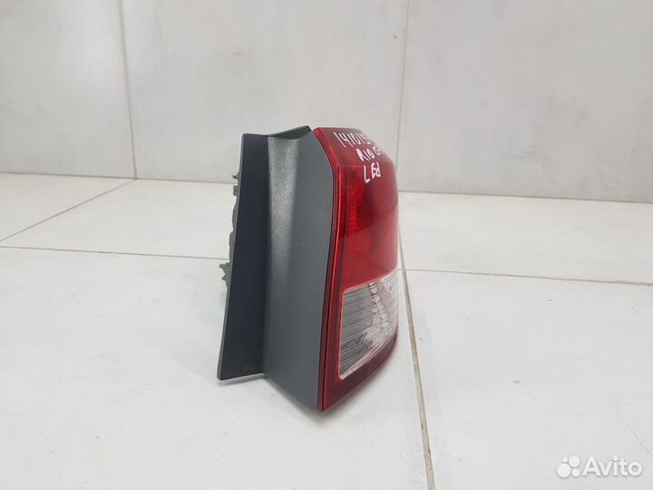 Фонарь задний правый наружный Kia Rio