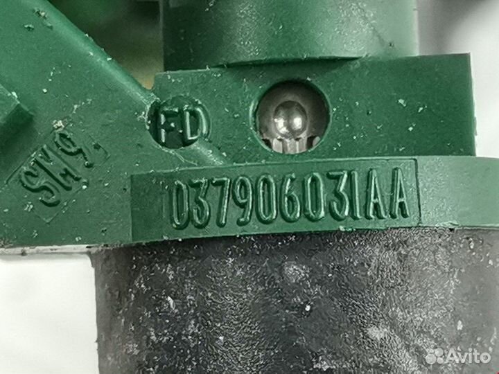 Форсунка для Volkswagen Golf 4