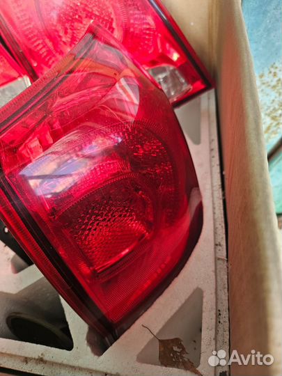 Заднии фонари тлк200 2010 год