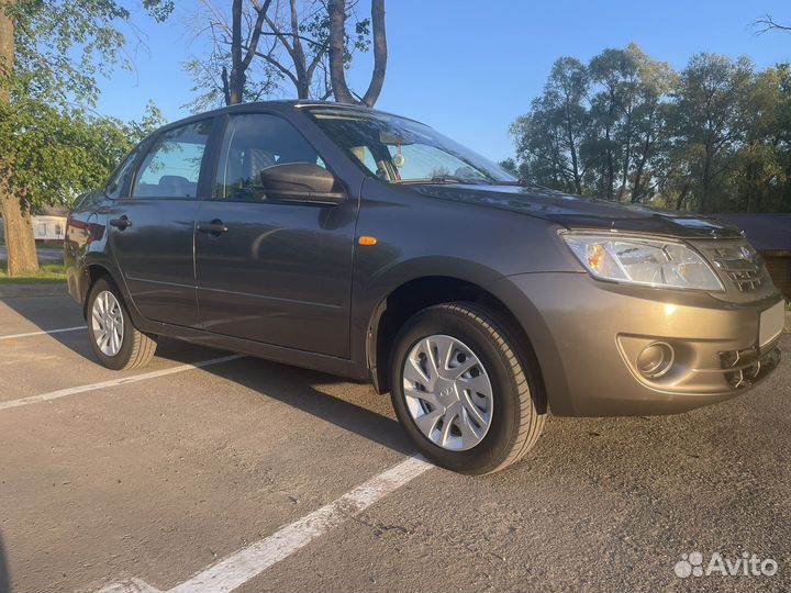 LADA Granta 1.6 МТ, 2017, 120 000 км