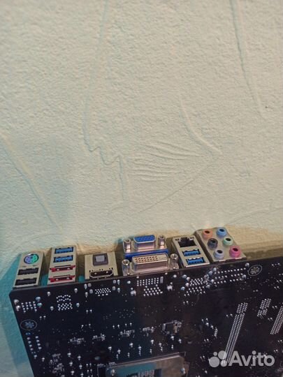 Материнская плата Asus P8Z77-M PRO, hdmi, s 1155